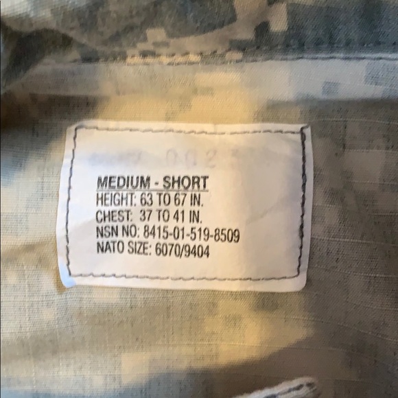 Army ACU top - Picture 4 of 4